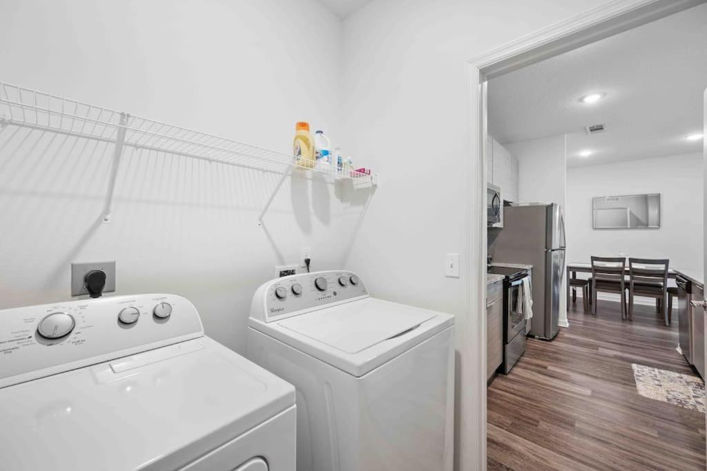Lavish 2Br Apartment In Tampa Zewnętrze zdjęcie